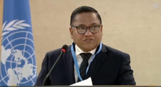 FM Monitors Sri Lankans in Mideast Amid Conflict